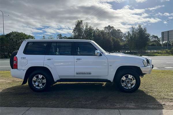 2009 Nissan Patrol ST-L GU 6
