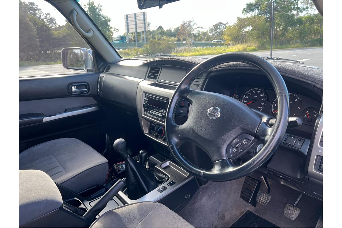 2009 Nissan Patrol ST-L GU 6
