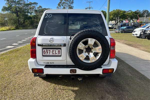 2009 Nissan Patrol ST-L GU 6
