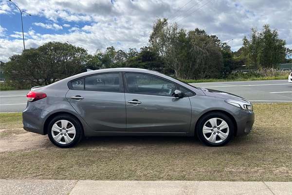 2017 Kia Cerato S YD