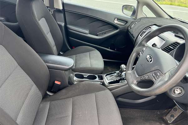 2017 Kia Cerato S YD