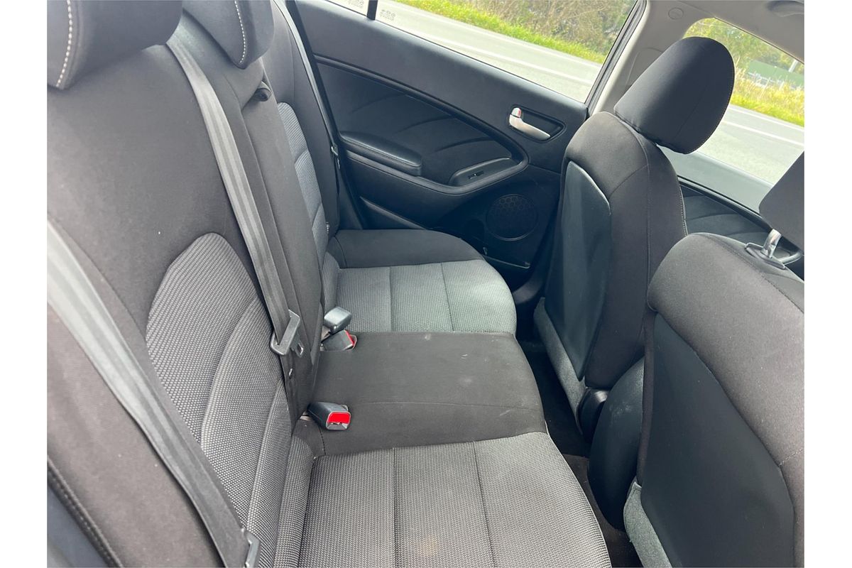 2017 Kia Cerato S YD