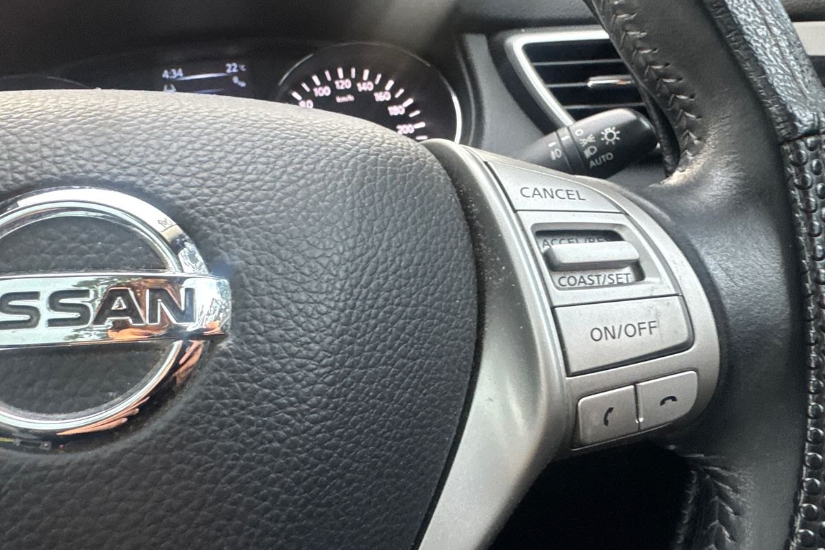 2017 Nissan QASHQAI Ti J11