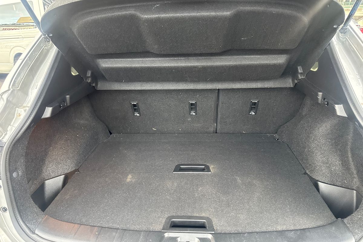 2017 Nissan QASHQAI Ti J11