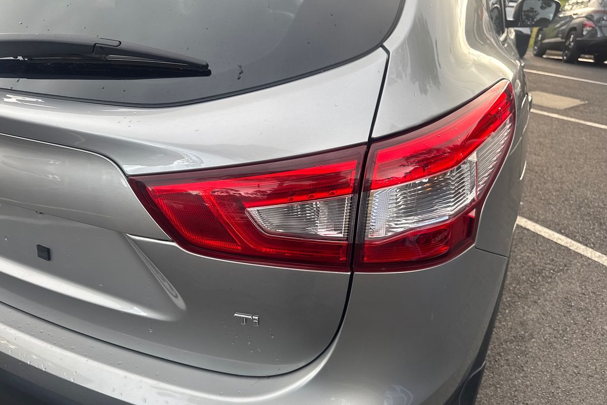 2017 Nissan QASHQAI Ti J11
