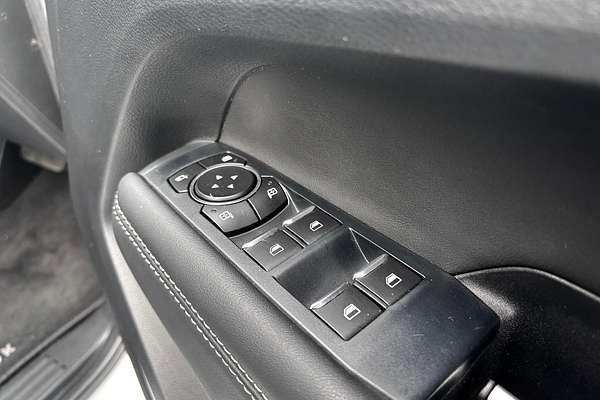 2024 Volkswagen Amarok TDI600 Style NF 4X4