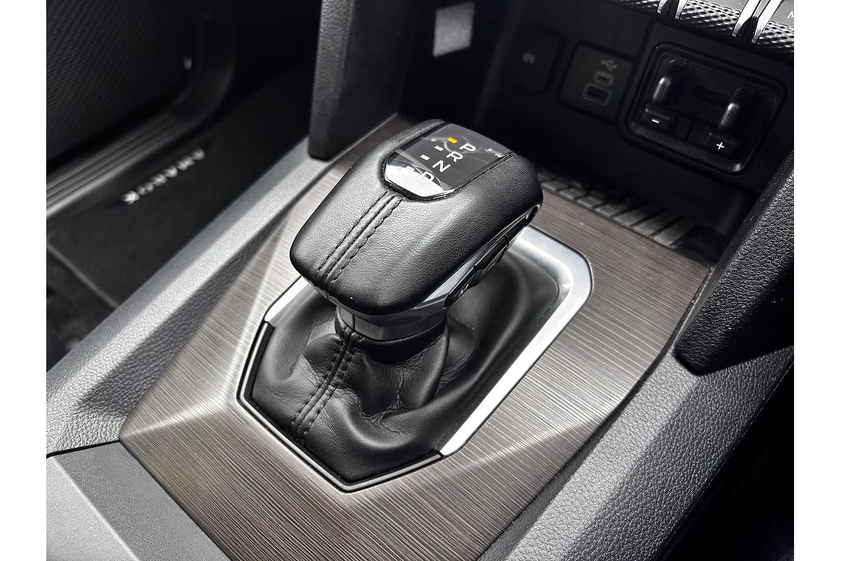 2024 Volkswagen Amarok TDI600 Style NF 4X4