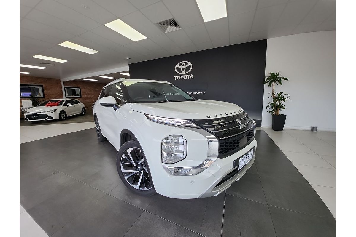 2022 Mitsubishi Outlander Exceed Tourer ZM