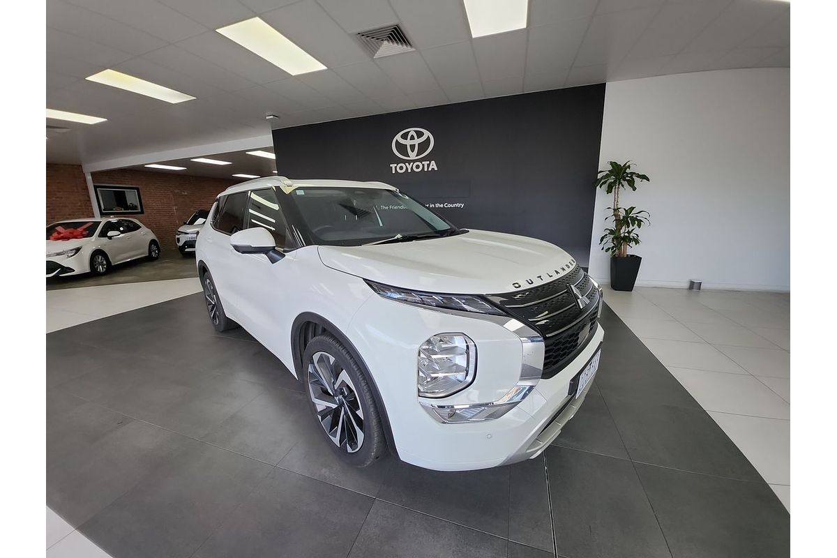 2022 Mitsubishi Outlander Exceed Tourer ZM