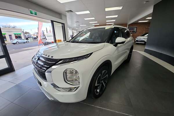 2022 Mitsubishi Outlander Exceed Tourer ZM