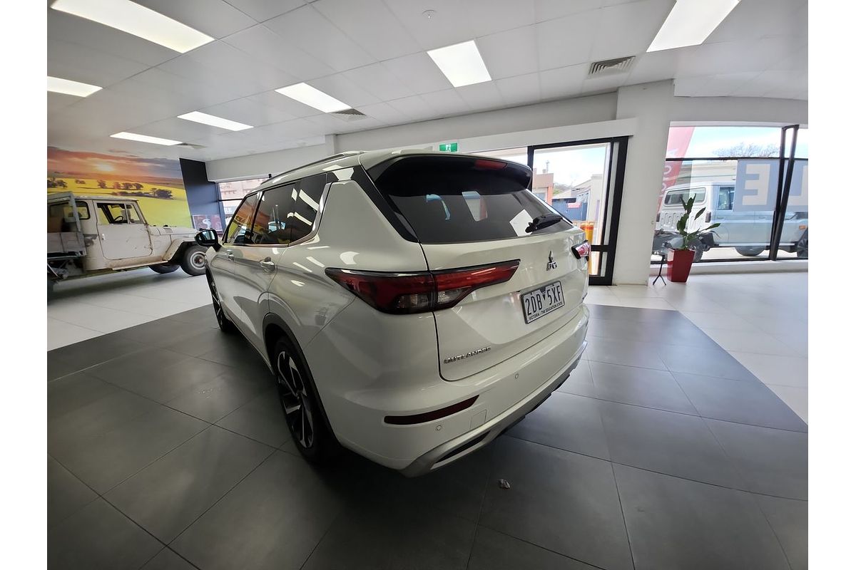 2022 Mitsubishi Outlander Exceed Tourer ZM