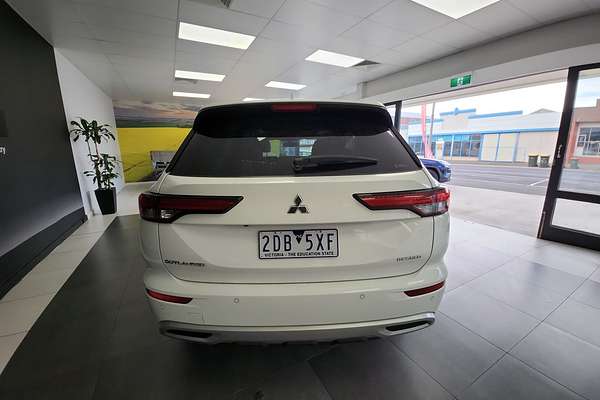 2022 Mitsubishi Outlander Exceed Tourer ZM