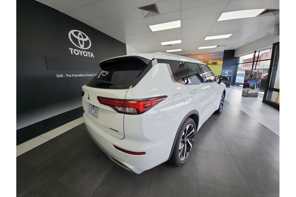 2022 Mitsubishi Outlander Exceed Tourer ZM