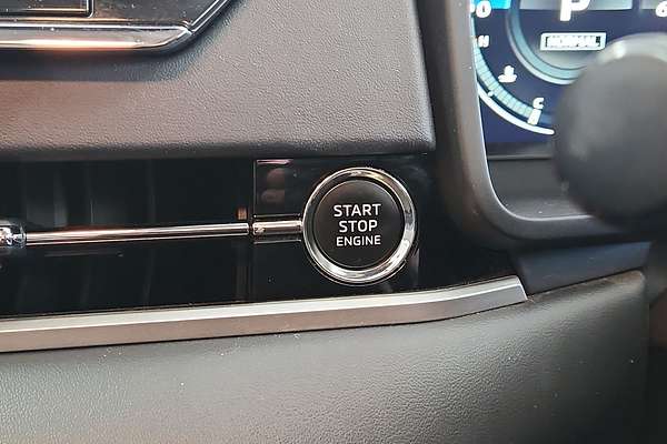 2022 Mitsubishi Outlander Exceed Tourer ZM