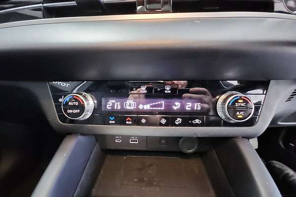 2022 Mitsubishi Outlander Exceed Tourer ZM