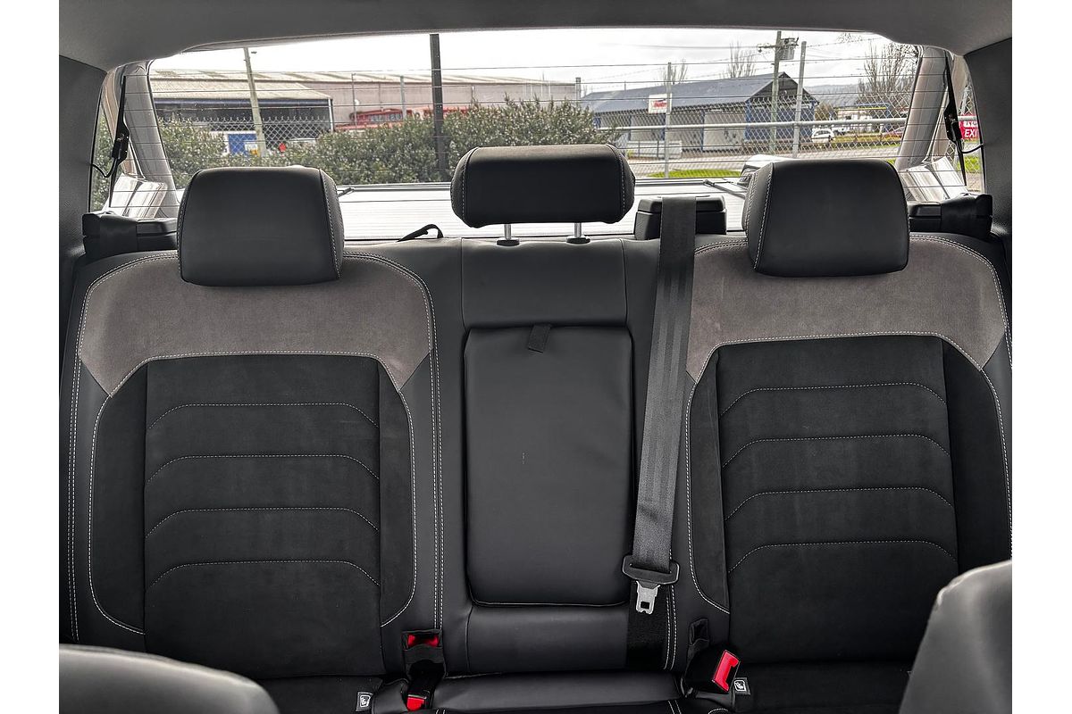 2024 Volkswagen Amarok TDI600 Style NF 4X4