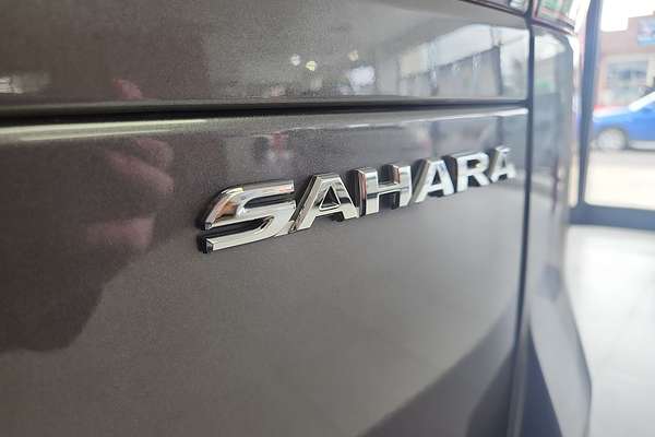 2021 Toyota Landcruiser Sahara FJA300R