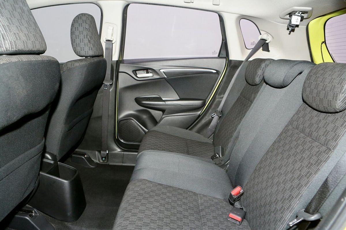 2016 Honda Jazz VTi-L GF