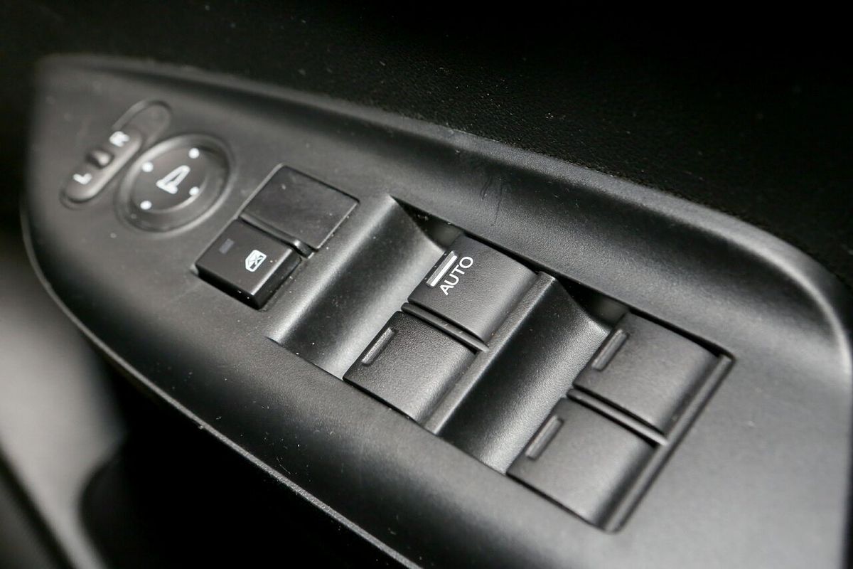 2016 Honda Jazz VTi-L GF