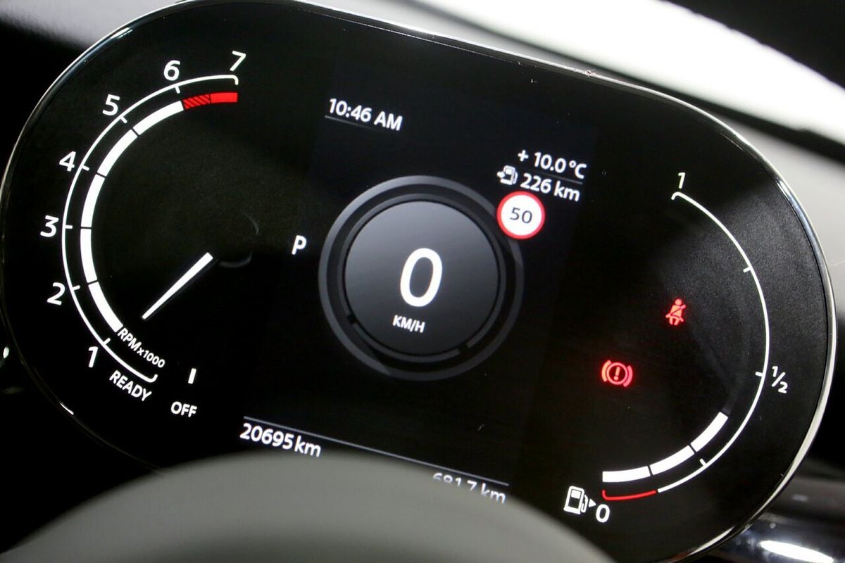 2021 MINI Hatch Cooper Signature F55 LCI