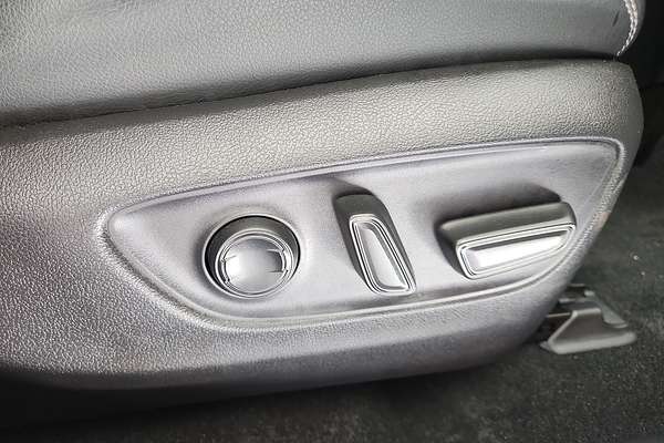 2023 Toyota RAV4 Cruiser AXAH54R