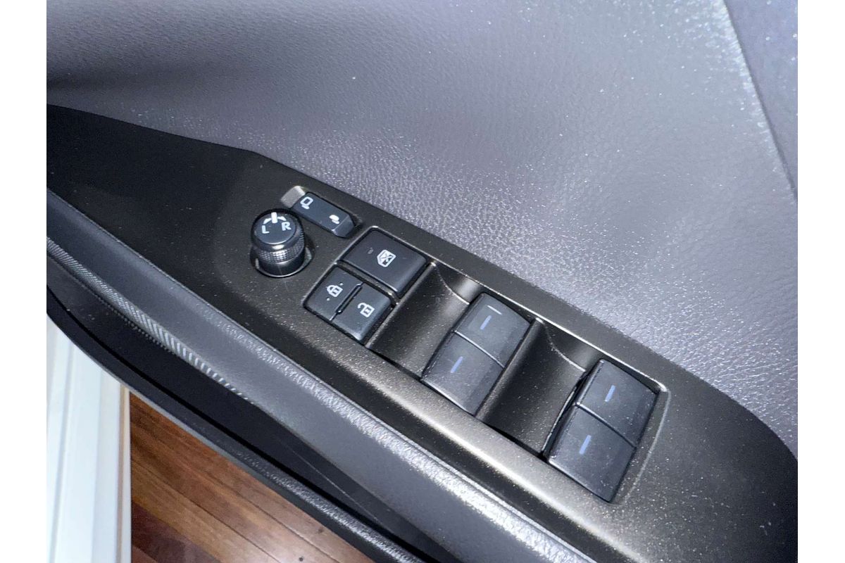 2021 Toyota Camry Ascent Sport AXVH70R