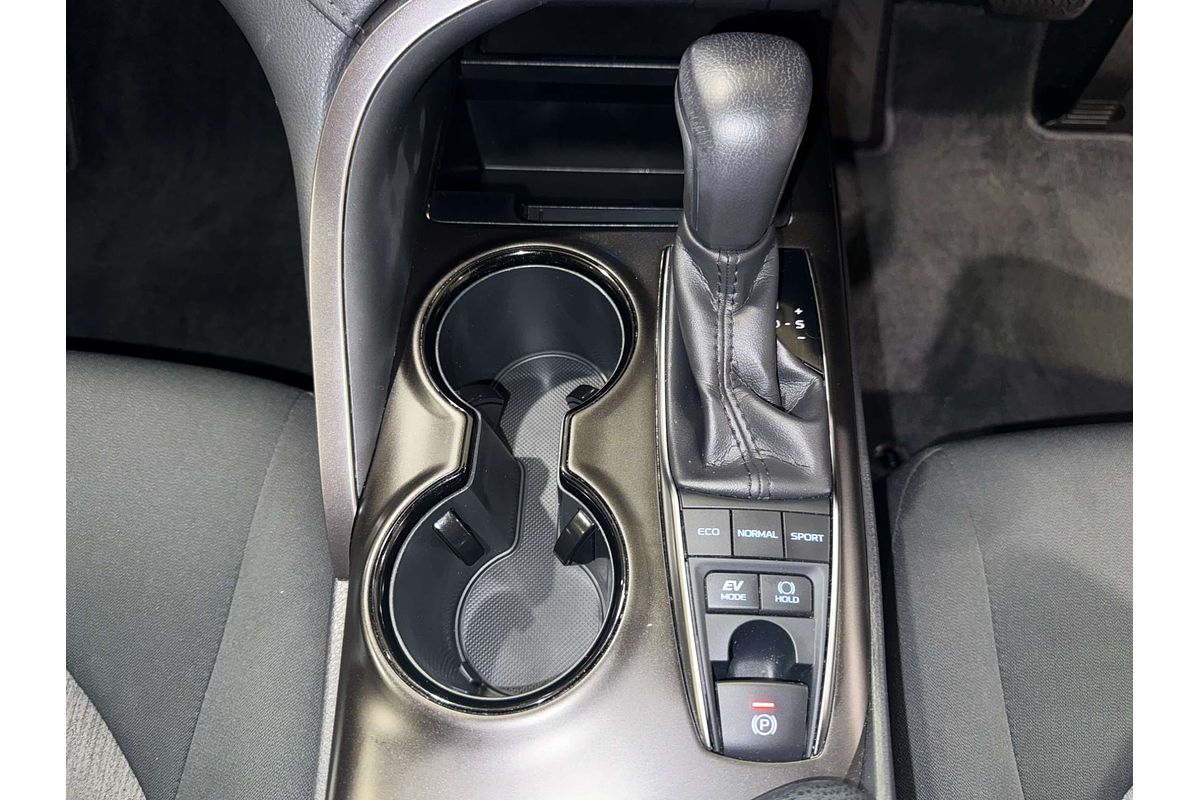 2021 Toyota Camry Ascent Sport AXVH70R