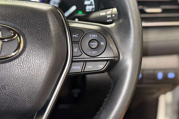 2021 Toyota Camry Ascent Sport AXVH70R