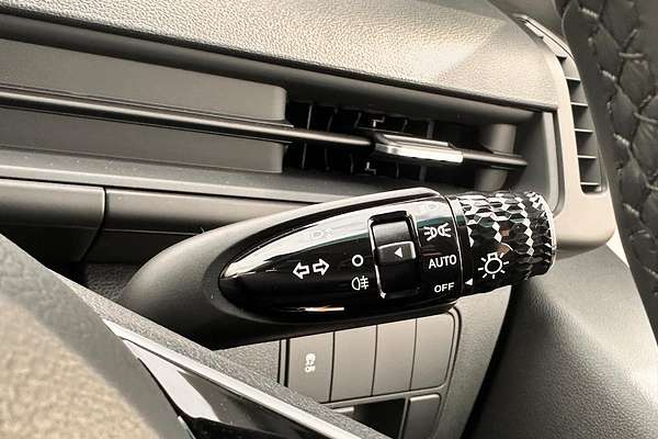 2024 Hyundai STARIA LOAD US4.V2