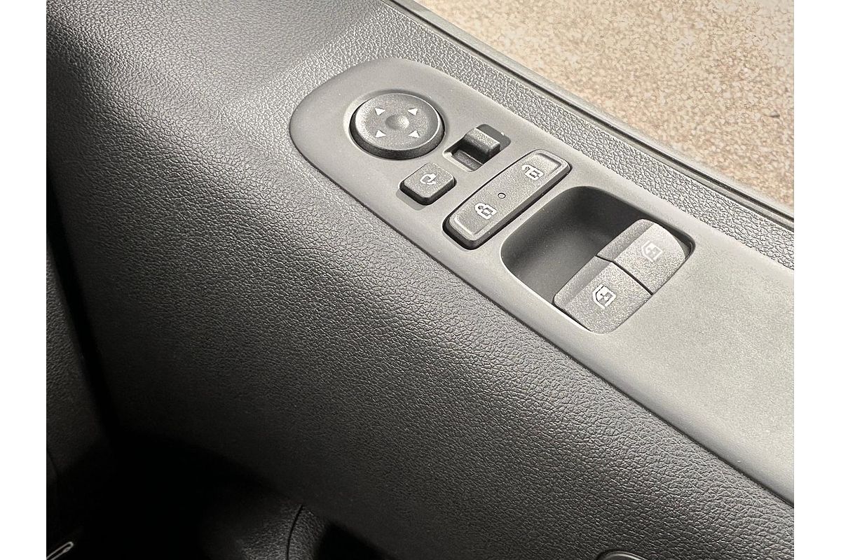2024 Hyundai STARIA LOAD US4.V2