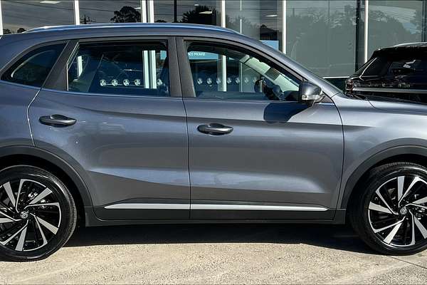 2025 MG ZS Essence ZS32