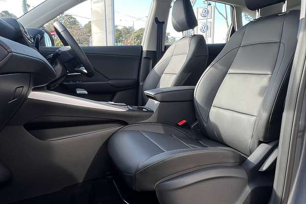 2025 MG ZS Essence ZS32