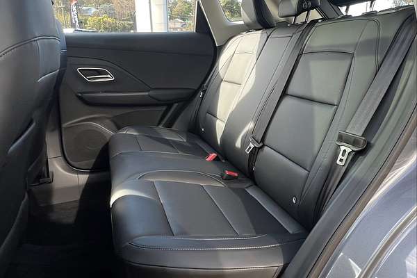 2025 MG ZS Essence ZS32