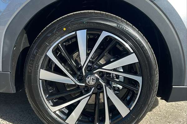 2025 MG ZS Essence ZS32