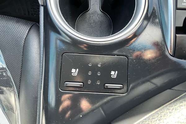 2019 Toyota Camry SL AXVH71R