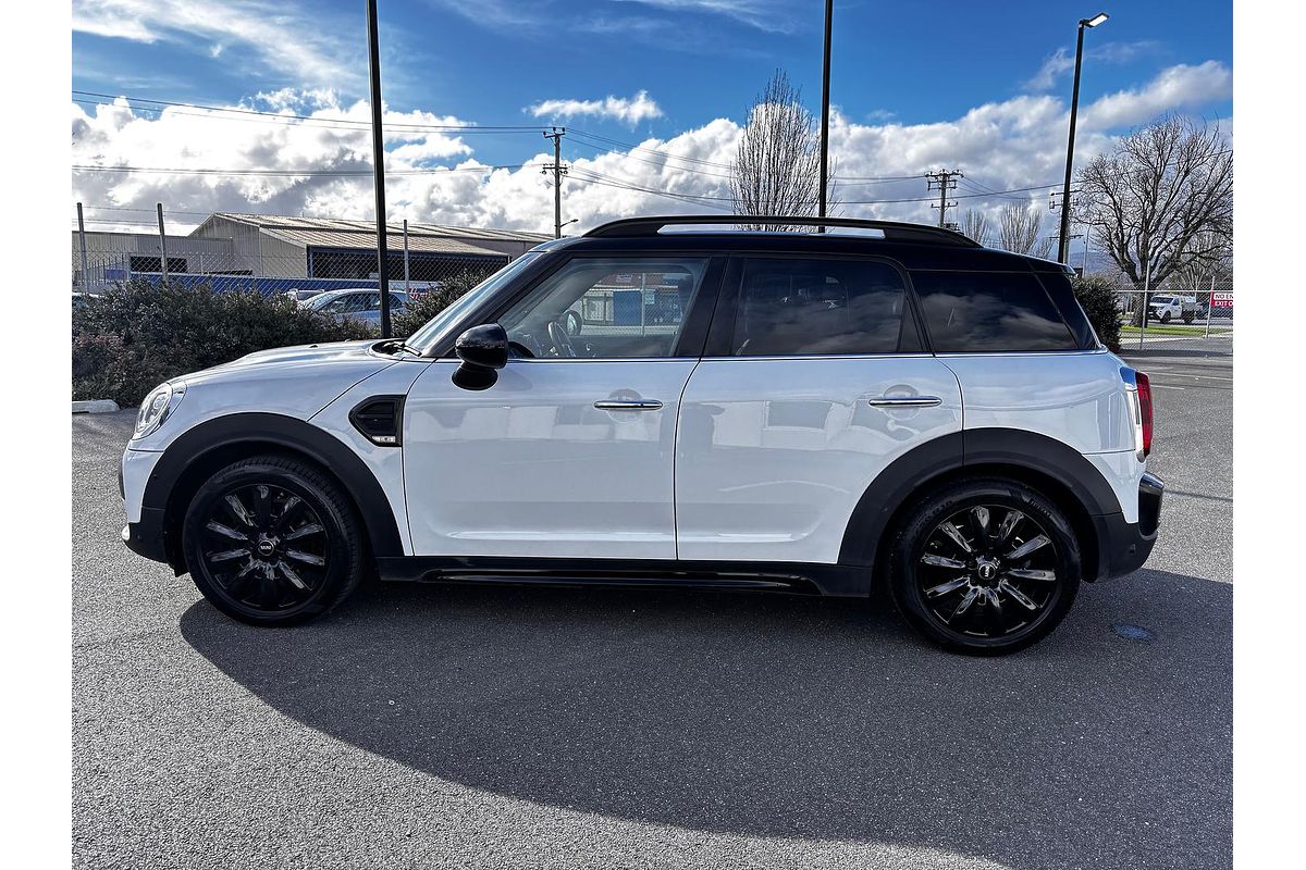 2017 MINI Countryman Cooper F60