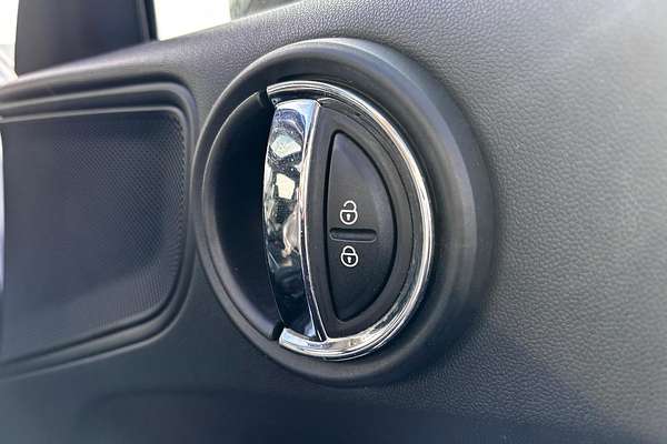 2017 MINI Countryman Cooper F60