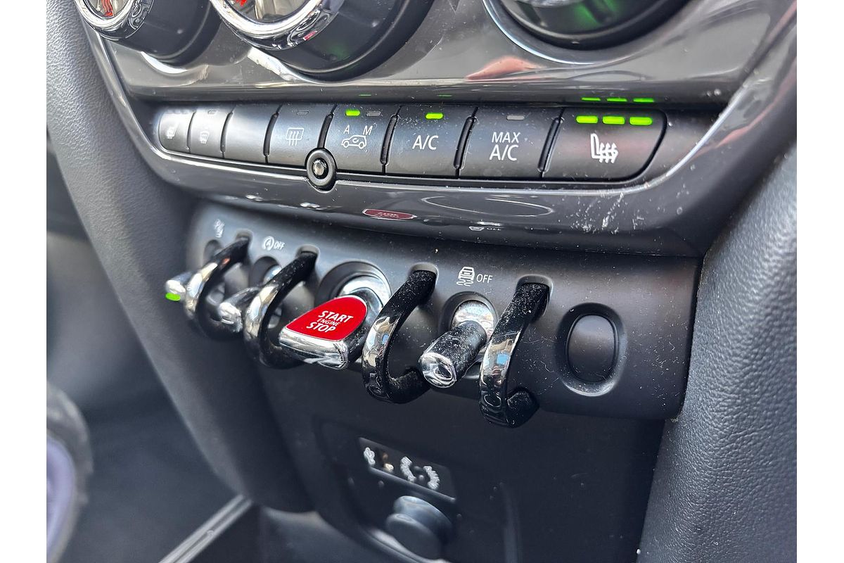 2017 MINI Countryman Cooper F60