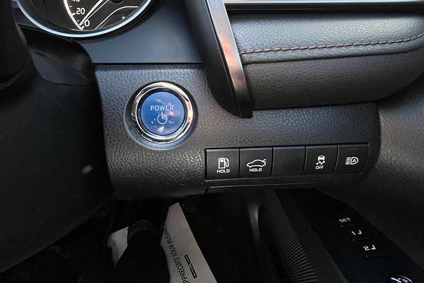 2019 Toyota Camry SL AXVH71R