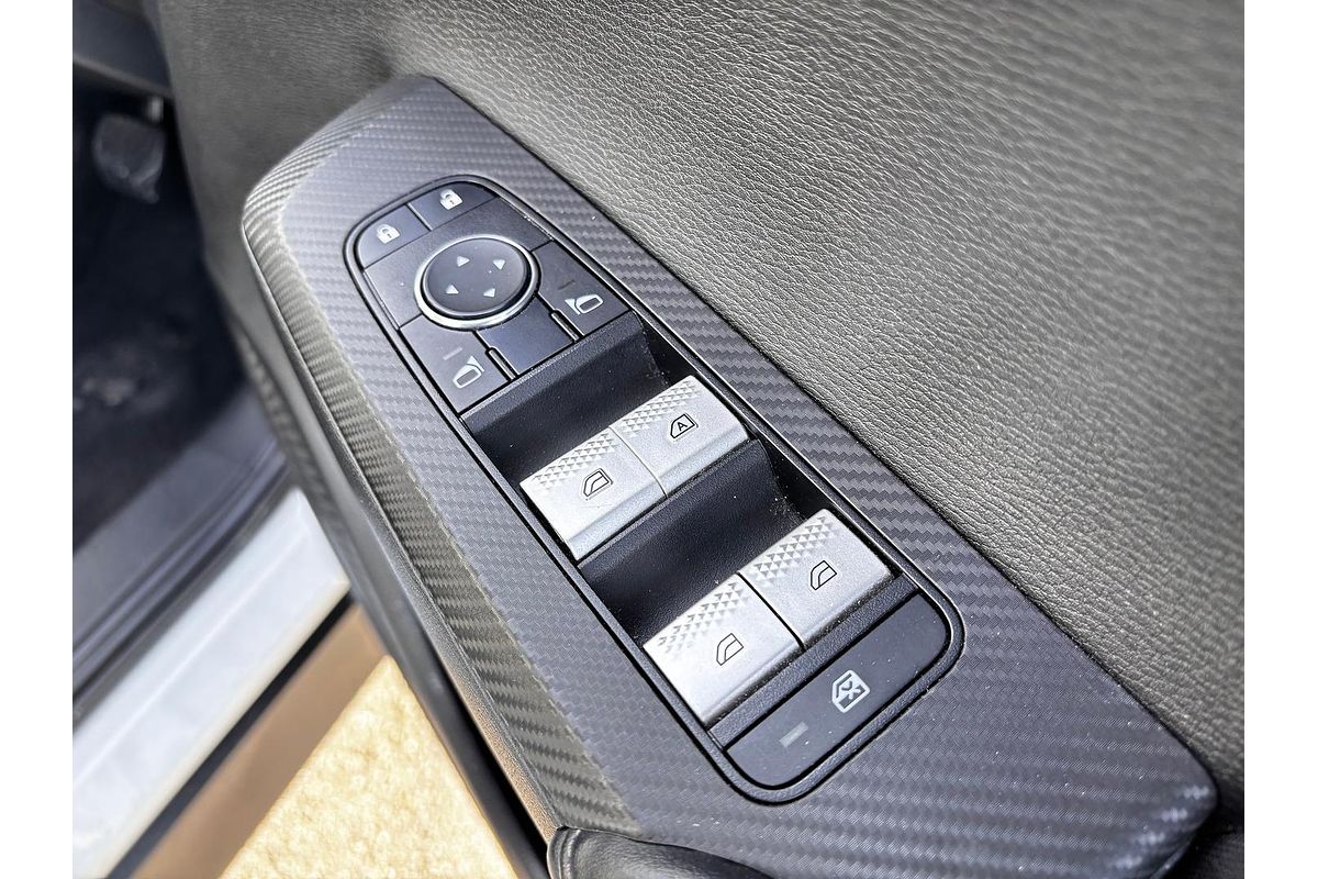 2023 Mitsubishi Outlander ES ZM