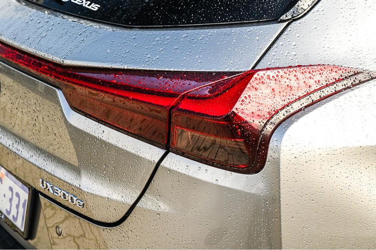 2023 Lexus UX UX300e Luxury KMA10R