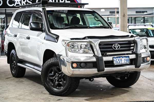2015 Toyota Landcruiser GX VDJ200R