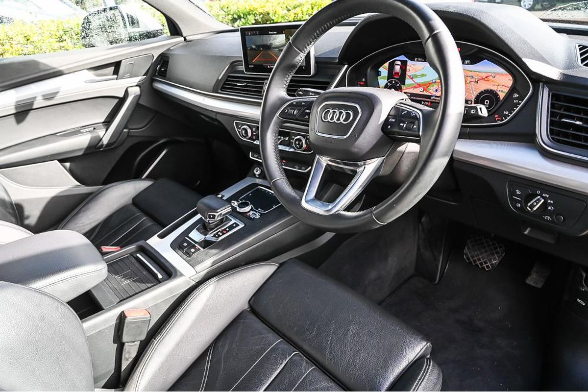 2020 Audi Q5 40 TDI sport FY