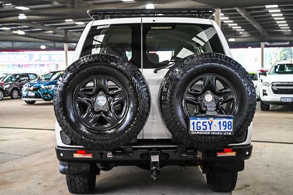 2015 Toyota Landcruiser GX VDJ200R