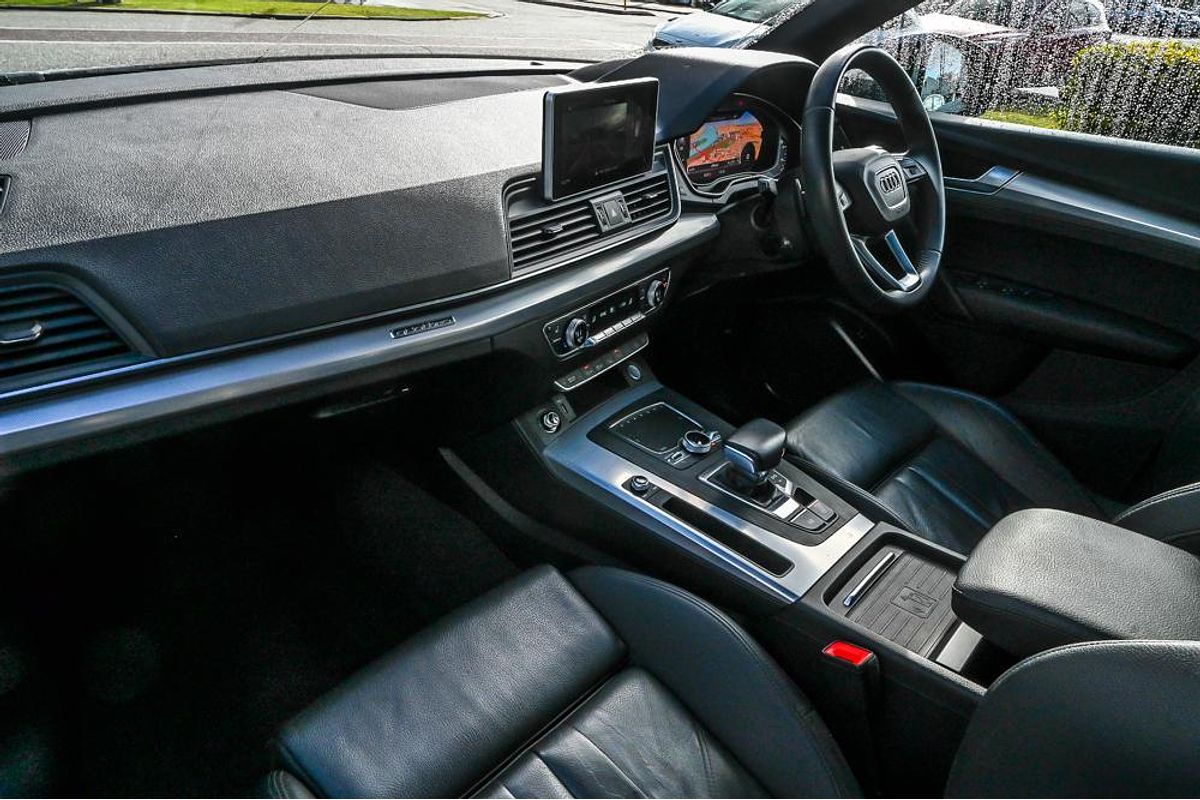 2020 Audi Q5 40 TDI sport FY