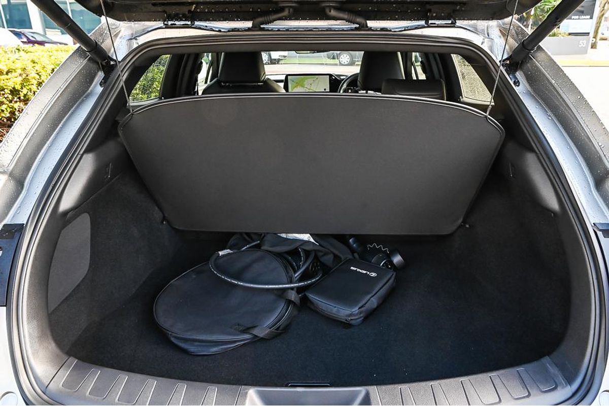 2023 Lexus UX UX300e Luxury KMA10R
