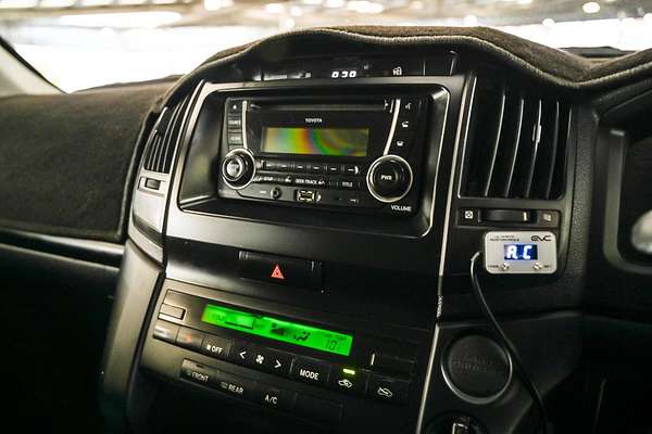 2015 Toyota Landcruiser GX VDJ200R