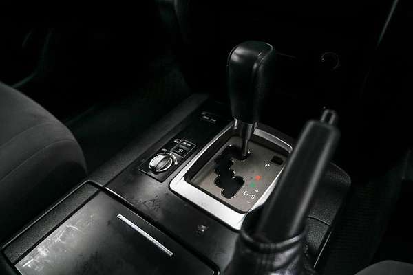 2015 Toyota Landcruiser GX VDJ200R