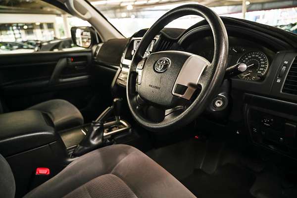 2015 Toyota Landcruiser GX VDJ200R