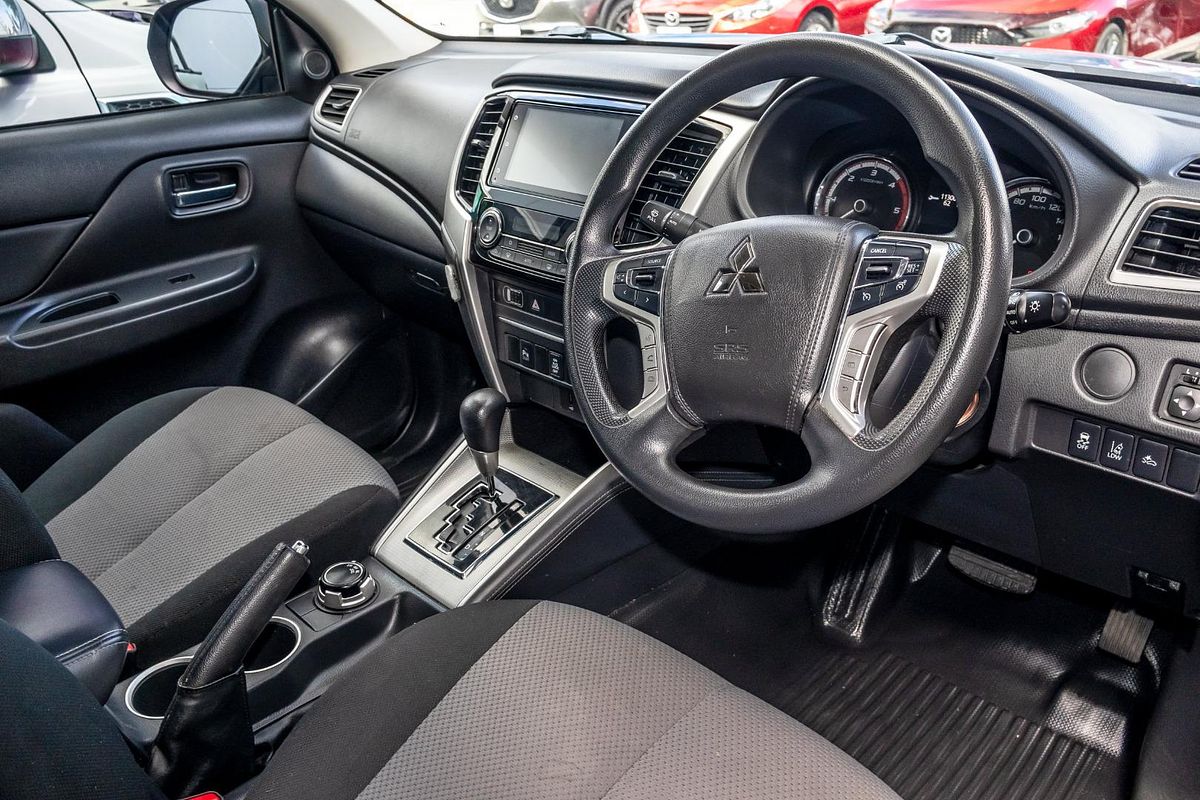 2022 Mitsubishi Triton GLX+ MR 4X4